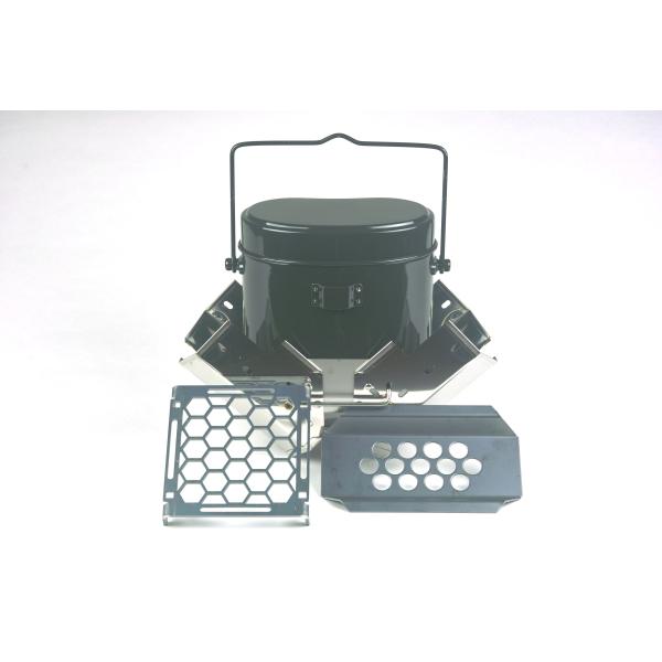 [Release date: June 6, 2022]ハンゴーコンロ・回天壱形　焚火三揃(兵式飯ごう用)焚き火での運用がしやすい３点セット。【セット内容】1、ハンゴーコンロ・回天壱形(兵式飯ごう用)x12、火床x13、亀甲文焚火五徳x1※...