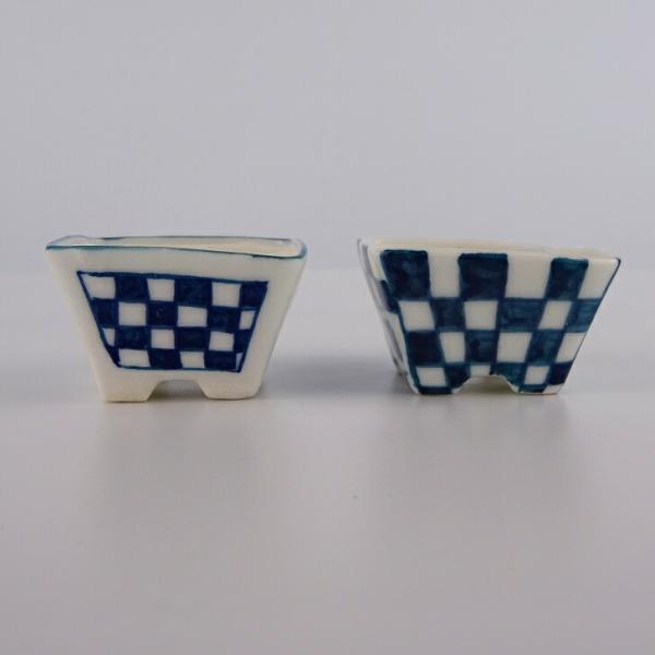 盆栽鉢 ゆうき祥石 2点セット 豆鉢 長辺 約4cm 正方鉢 染付 格子柄