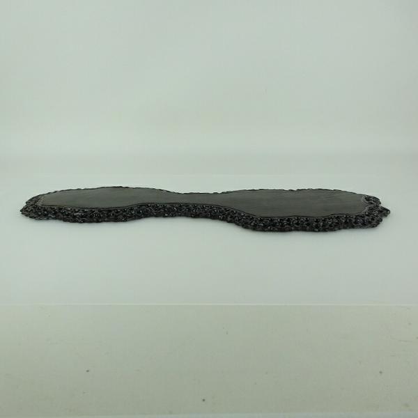 品名 　地板　(卓台/小品卓)サイズ 　高さ　約 0.8センチ　　横幅　約 41センチ　奥行　約 13センチ商品状態 　中古品の為、画像に写っていない小さなヒビ、欠け、キズ、汚れなどある場合があります。注意点 　モニターの発色具合によって、...