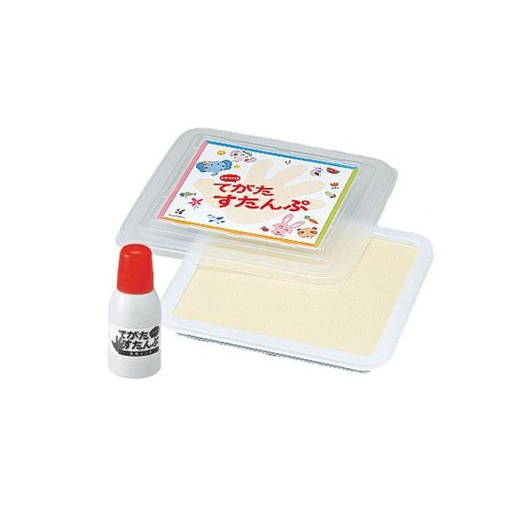 手形でお子様の成長記録を残す「てがたすたんぷセット」（インク色：ピンク）です。色紙やアルバムなどの紙素材はもちろんのこと、布に押す事もできます。布に押す場合、アイロンを掛ければしっかりインクが定着して、洗濯をしても落ちにくくなります。■セッ...