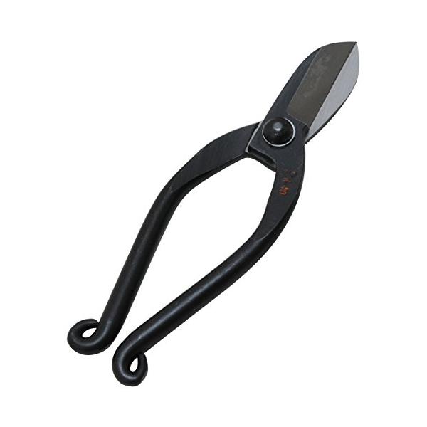 池之坊鋏黒/-/165mm・パッケージ個数:1・刃部仕様:本鍛造・全鋼・表面黒塗り・全長:約165mm、重量:約160g・刃長:約45mm・生木切断目安:約9mm・刃部:刃物鋼