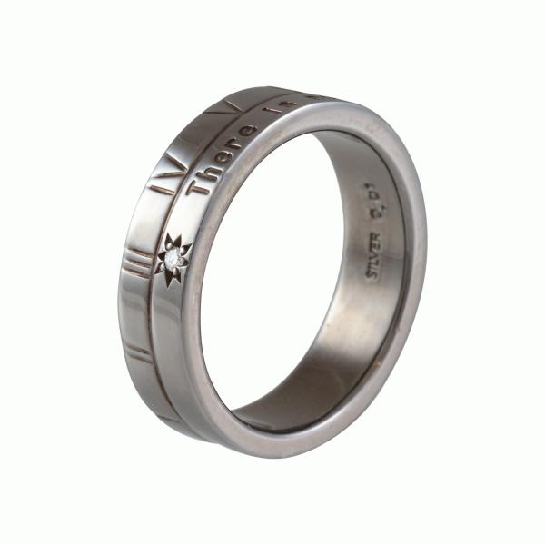 【材質】：シルバー925【石】：天然石 ダイヤモンド 4月 誕生石【刻印】：SILVER 0.01【最大幅・厚み】：幅約5.0mm 厚み約 1.9mm 【重さ】：約4.9gこちらの商品はブラックリング１本単体での価格となっております。ピンク...