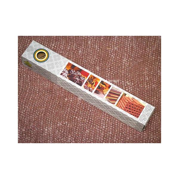 NADO�i�h�[�C���Z���X Riwosangchoe White