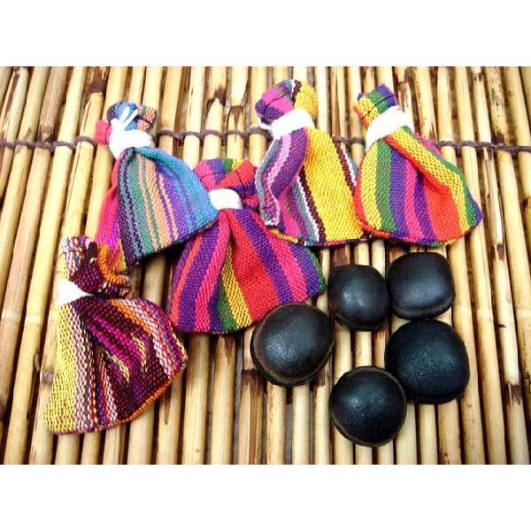 メキシコのお守りオホ デ ベナード 鹿の目 悪い運勢からみを守る厄除けのお守りです Buyee Buyee 日本の通販商品 オークションの 代理入札 代理購入