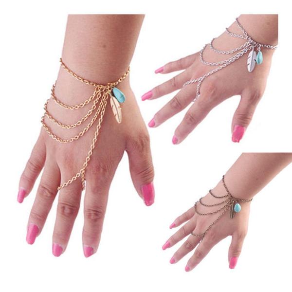 指輪とブレスレットが一体化されたアクセサリーです。ターコイズ(石)が飾りに付いており、葉っぱがアクセントになって とてもカッコイイですヨ♪◆商品番号：636156◆サイズ：Ｆ（フリー）・長さ：最大約 12cm／ブレス幅：18〜23cm /指...