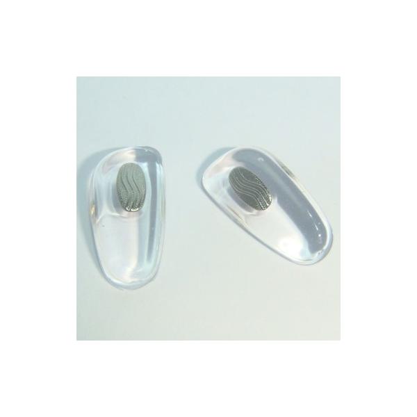 フレームのずれ落ちをしにくくするシリコンパットです。特長シリコン素材により、あたりがハードタイプのパットに比べて柔らかく掛け心地が良くなります。ハードタイプに比べて寿命は短くなります。パット素材：シリコン蝶芯素材：金属 (銀色）サイズ　　：...