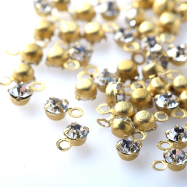 [Release date: February 19, 2017]・座付きの高品質ガラスストーンです。カン付きですのでカニカンや丸カンを繋げてネックレス、ピアスなどのパーツが簡単に出来ちゃいます♪・レジンでデコしてもカワイイ！お好みのチャー...