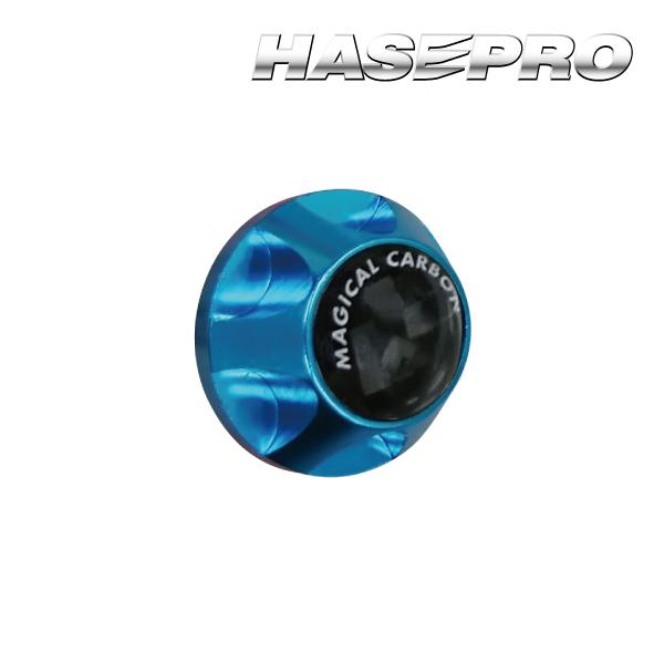 アルミ削りだしの高級アルマイト処理を施したナンバーボルトガーニッシュヘッド部分には本カーボンシートと高耐候ウレタン樹脂を使用し、圧倒的な存在感!既存のボルト交換のみで、ナンバープレートのワンポイントアクセントでドレスアップ!■簡単にドレスア...