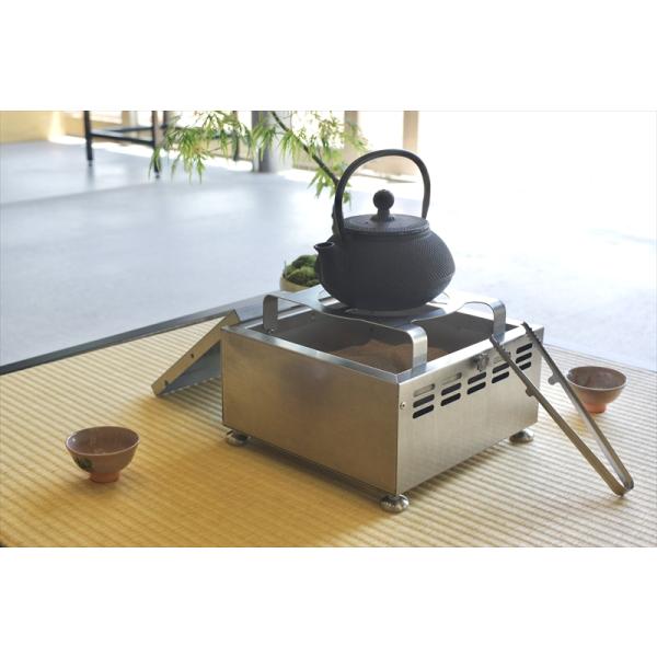 ■メーカー名：PLUS MANIA(プラスマニア)■メーカー品番：4580710640612■JAN：4580710640612■適合車種：■カテゴリ：車用品・バイク用品 ＞＞ 車用品 ＞＞ パーツ ＞＞ キャンプ用品 ＞＞ グリル＆焚火台...