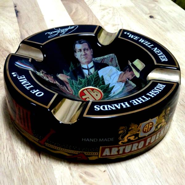 シガー灰皿 ARTURO FUENTE アルトゥーロ・フエンテ 葉巻専用 ブラック