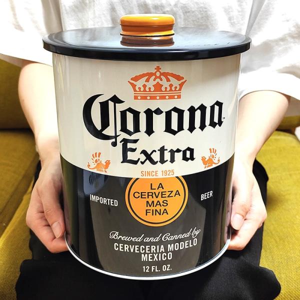コロナ 小物入れ 缶 8.5"ラウンドトップ キャニスター アメリカン 雑貨 ロゴ CORONA 正規ライセンス品 保存容器 キッチン 収納 蓋付き