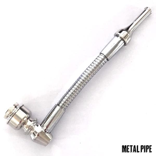 「フレキシブルメタルパイプ シルバー」シャグ用メタル製パイプです。フレキシブル仕様なので曲げて使用することができます。替えのパイプスクリーンがセットになっています。ちょっと一服するのに最適なアイテムです。プレゼントにもいかがでしょうか？■サ...