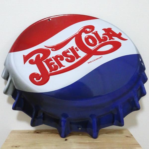 王冠型ブリキ看板　PEPSI COLA60-70年代 約68cm 王冠型ブリキ看板 PEPSI COLA60-70年代 約68cm - メルカリ