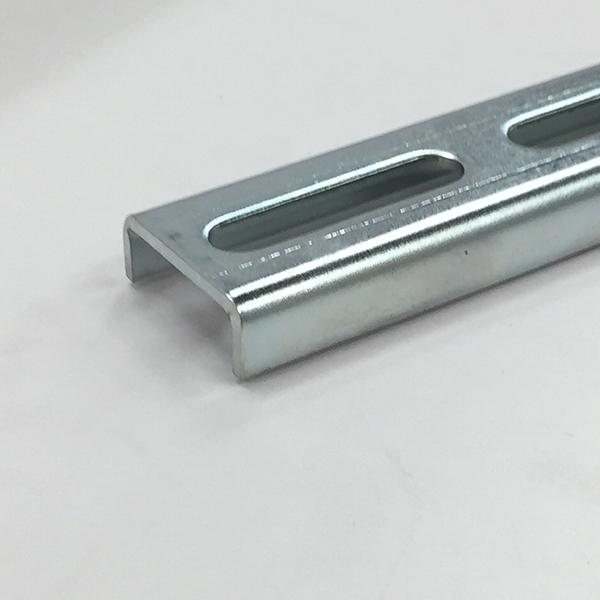 チャンネル C-30-1800 三基鋼業 : ホームセンターグッデイ - 通販 