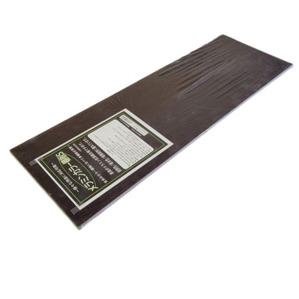 傷に強いメラミン含侵紙を使用した棚板。厚みのスリム化により軽量化を実現。