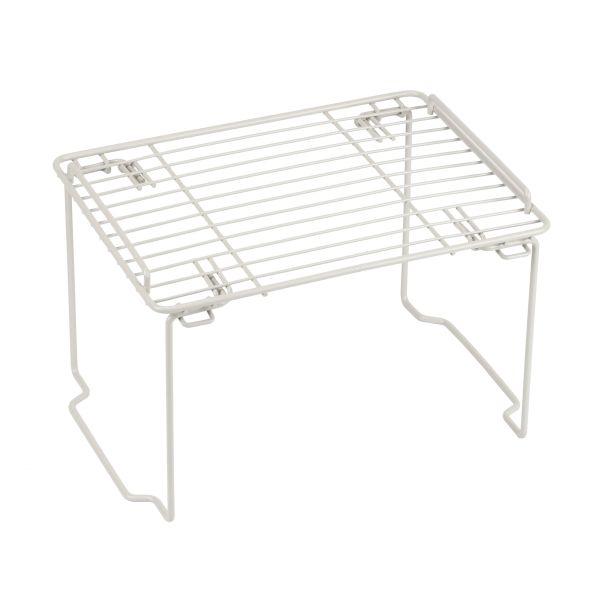 収納スペースの広さや形に合わせて選べる積み重ね棚