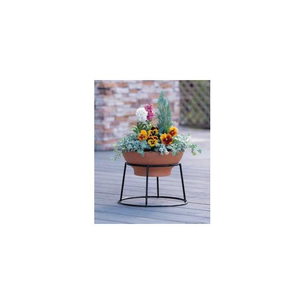 ボールプランターを立体的に飾ることができるワイヤー製のスタンドです。極太タイプなので、テラコッタも飾ることができます。ポリエチレンコーティングを施していますので、サビにくく耐侯性に優れています。●上部内径：250mm