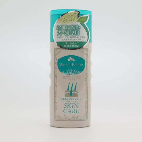 地肌の弱い愛犬愛猫用のきわめて刺激の少ないノンシリコンスキンケアシャンプーです。【原産国】日本【原材料】水、オーガニックアミノ酸系洗浄成分、美容液成分、オーガニックハーブ抽出保湿成分、アロエベラエキス、クロレラエキス、葛根エキス、ティ―ツリ...