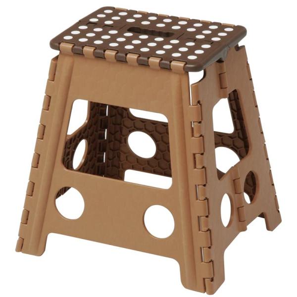 使いやすさが大人気のセノ・ビー！ 簡単に開いて使える、簡単に閉じてしまえる便利な折りたたみ踏み台。シンプルな構造なので取手部分を引っ張るだけで折りたたむことができ、簡単に収納できます。折りたたむと4.5cmで薄くて軽いコンパクト設計。取手も...