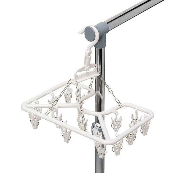 下着などの小物を干すのに便利なルームハンガーです。部屋の空間に馴染むシンプルカラーです。パイプハンガーの隙間干しや、ドア干しなどにも使えて便利です。〇商品サイズ：約 幅33.5×奥行25×高さ34（cm）〇材質：本体：ポリプロピレン バネ・...