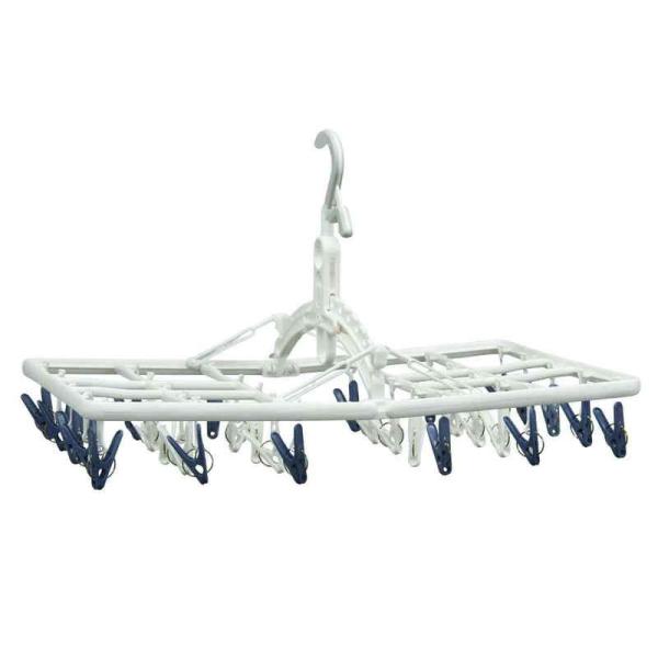 【特長】干し分けできる、30ピンチ付き快適角ハンガーです。部屋干し、外干しと使い分けのできる便利な6段階調節可能フック付きです。フックのアーム角度が6段階に傾くので室内のあらゆる場所に引っ掛けても水平干しを維持できます。部屋干し特有の乾きに...