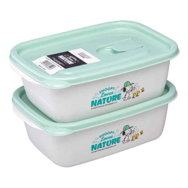 スヌーピーの保存容器940ml 2個セットです。おかずの作り置きやごはんの冷凍保存、離乳食の保存などに役立ちます。2個入りなのでたっぷり保存することができます。収納時は本体を重ねることができ、省スペースになります。持ち手付きで加熱後、持ち運...