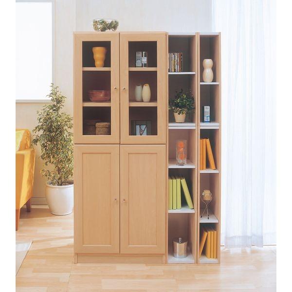 ■製品特徴リビングやキッチン、洗面所のちょっとしたスペース(隙間)を有効活用することができる収納ラックです。付属の連結金具で商品同士を縦方向・横方向に組み合わせて使用できます。連結することで、様々な大きさの隙間に対応できます。棚は可動棚なの...