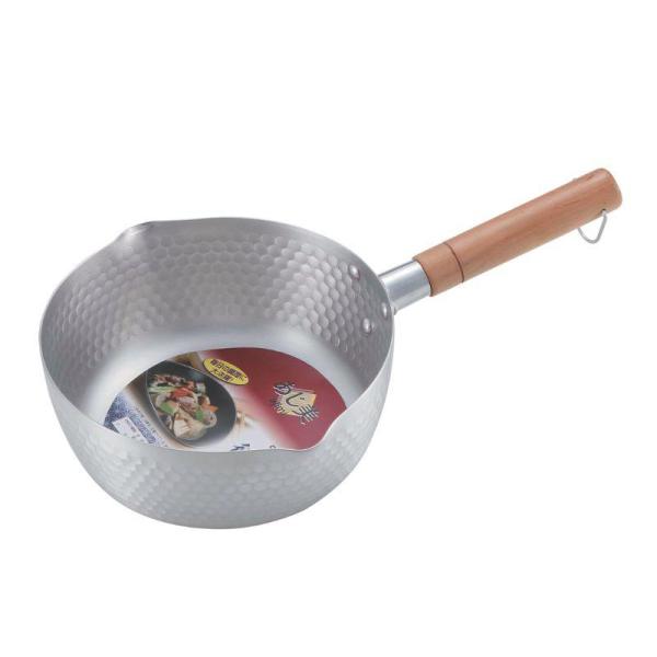 ●アルミ製なので熱効率に優れ、軽くて扱いやすい●ガス火専用。IH調理器使用不可●製品サイズ（約）／全長365×幅220×100mm●製品重量（約）／308g●容量／2.3Ｌ●材質／本体：アルミニウム合金（底の厚さ1.3mm）取っ手：天然木●...