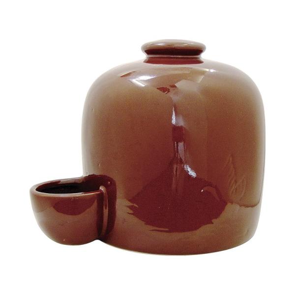 しっかりと重みのある陶器製の水飲み容器です。【原産国】中華人民共和国【原材料】粘土