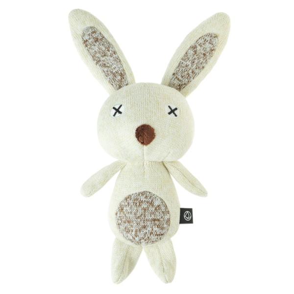 厚めの織生地で遊びが長持ちするおもちゃ。【原産国】中華人民共和国【原材料】ポリエステル【使用方法】●固く絞った柔らかい布で拭きよく乾かしてからご使用ください。【使用上の注意】【使用上の注意】 ●開封後は商品の固定に使われている留め具などの梱...