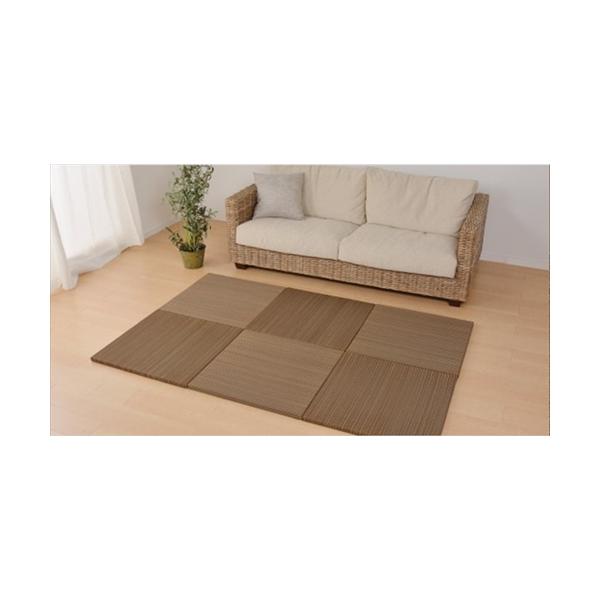 6色展開のカラフル置き畳【仕様】○サイズ：約65×65×2.5cm○厚み：約25mm○カラ−：ブラウン○組成：表面：い草100％中材：ポリエチレン・ポリスチレン裏面：不織布（滑りにくい加工付、裏面5カ所）○機能：抗カビ・消臭○洗濯：不可○す...