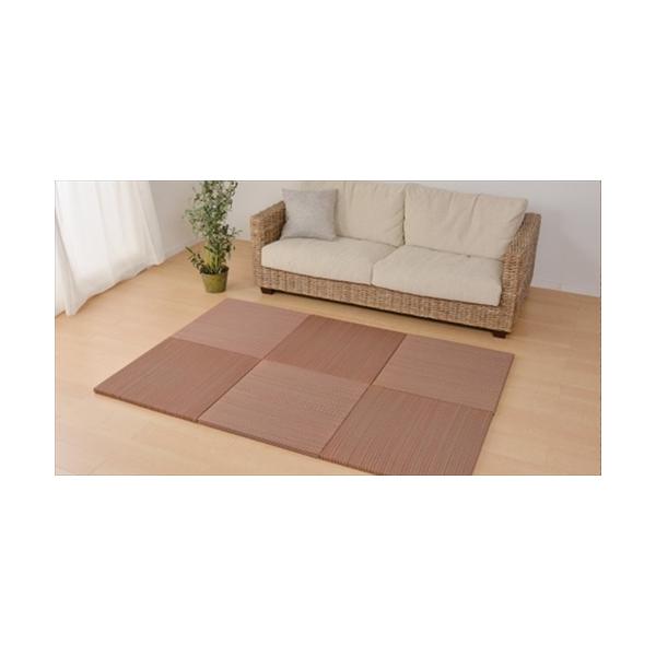 6色展開のカラフル置き畳【仕様】○サイズ：約65×65×2.5cm○厚み：約25mm○カラ−：レッド○組成：表面：い草100％中材：ポリエチレン・ポリスチレン裏面：不織布（滑りにくい加工付、裏面5カ所）○機能：抗カビ・消臭○洗濯：不可○すべ...