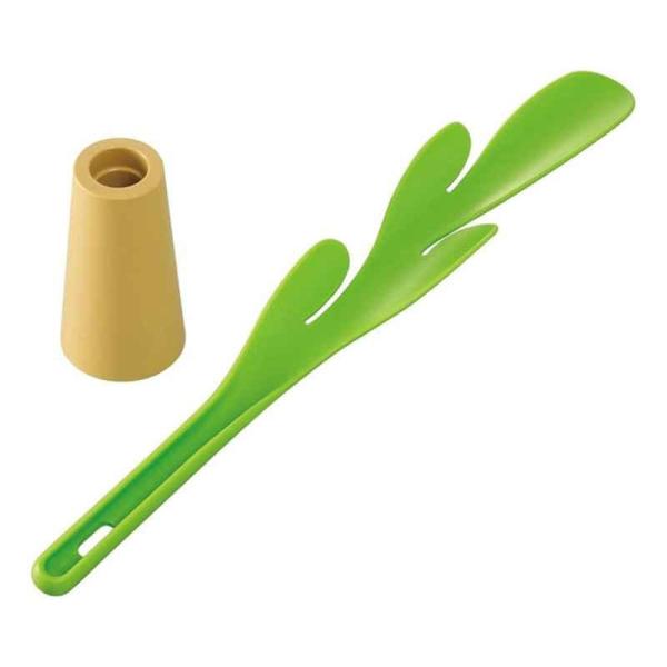 サッと手に取れる、スタンド付きのお洒落なサボテン型のくつべらです。スタンドに立てれば玄関のインテリアになり、明るく楽しく彩ります。【仕様】商品サイズ：くつべら/約幅7.3×奥行7×高さ51（cm） 台座：約直径7.1×高さ13.3（cm）材...