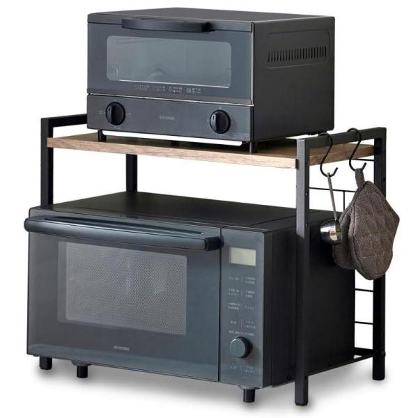 天板には調味料や調理器具、調理家電などが置けます。メラミン化粧板を使用しているので水や熱に強くお手入れが簡単です。天板は高さが3段階調節できます。木棚板を使用し、インテリアに馴染むデザインです。S字フックが2個付属します。キッチン小物を掛け...