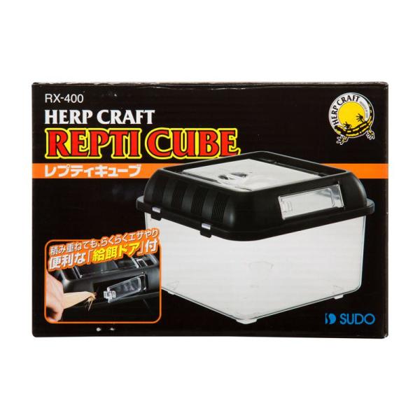 フタ側面に「給餌ドア」がついてエサやりが便利になりました。【原産国】中華人民共和国【原材料】プラスチック