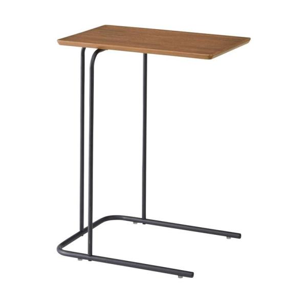 スチール脚を使用した、サイドテーブル。圧迫感を与えない、スッキリとしたデザインです。天然木化粧繊維板(オーク) スチール(粉体塗装) ラッカー塗装【サイズ】 W35×D47×H60【重量】 2.5kg【静加重】 5kg【製造国】 台湾【組み...