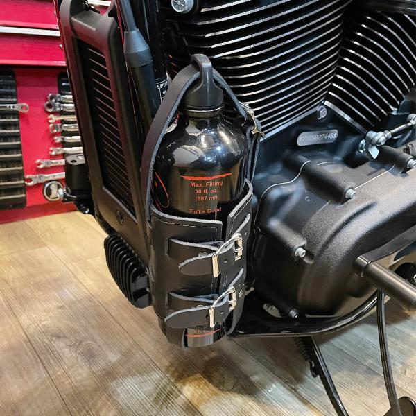 ハーレー フューエルボトルホルダー 本革 ブラックステッチ BAD&G CUSTOM