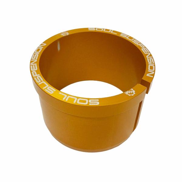 【適合】2021〜2025 ツーリング右側2021〜2025 パンアメリカ【商品説明】2021年からツーリングのエキゾーストパイプは、2020年以前より差し込み口が少し細くなり、ガスケットが使用されるようになりました。パンアメリカのヘッダー...