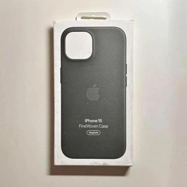 送料無料】MagSafe対応 iPhone 15 ファインウーブンケース・エバー