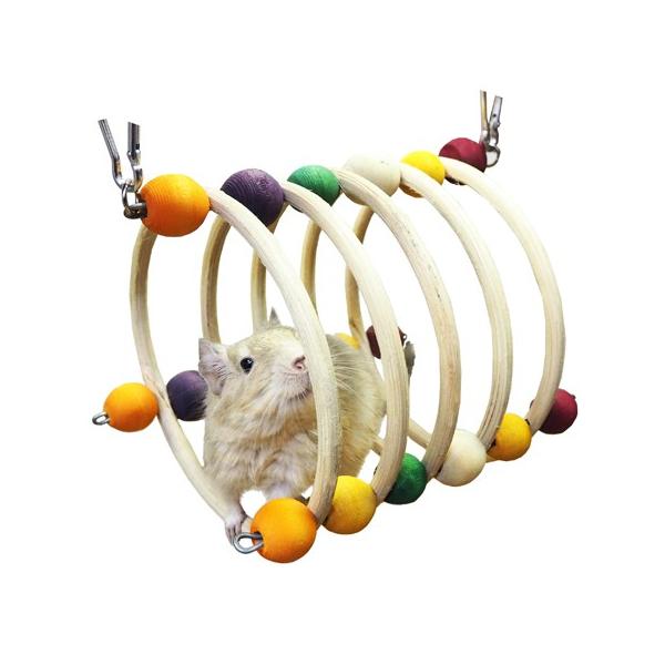 デグー、モモンガなど用メーカー：レインボーサイズ：約直径160mm×長さ200mm(取付部分約50mm・カラビナ仕様)■素材　ラタン/天然木