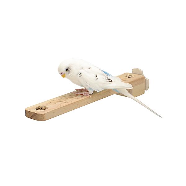 小鳥用メーカー：サンコー（SANKO）サイズ：約幅40×奥行250×高さ30mm(止め具部分含まず)※自然の素材を使用しておりますので、太さや状態にバラつきがあります。■主な材質　天然木