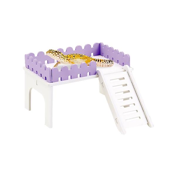 ヒョウモントカゲモドキなどの爬虫類用メーカー：マルカンサイズ：約幅200×奥行130×高さ125mm■材質　PVC