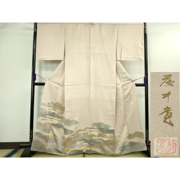 平和屋本店●極上　皇室献上作家　藤井寛　色留袖　駒刺繍　雲重ねエ霞　薄桜色地　金彩　逸品　DZAB3703kh6 平和屋本店○極上 皇室献上作家 藤井寛 色留袖 駒刺繍 雲重ねエ霞 薄