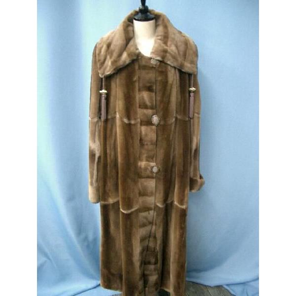 シェアード ミンク ファー コート ブラウン : エルベートブルー