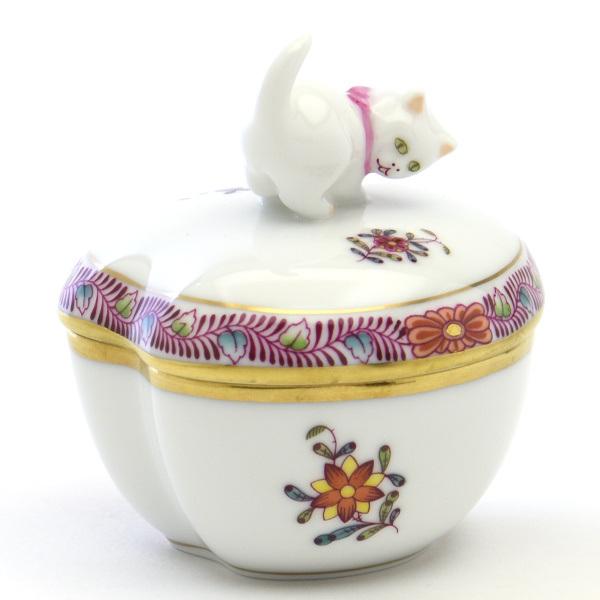 ヘレンド（HEREND） ハート形小物入れ(高さ:8.2cm)猫飾り アポニー 
