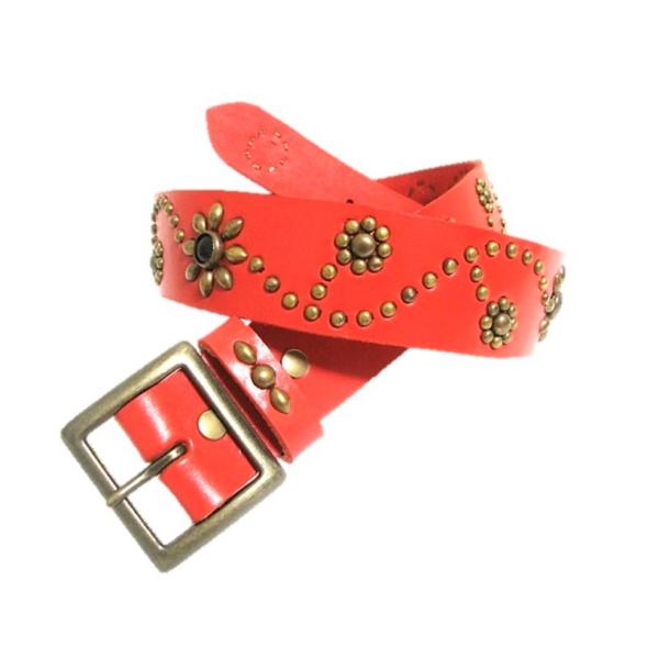 栃木レザー フラワー型スタッズベルト 赤 オニキススポッツ