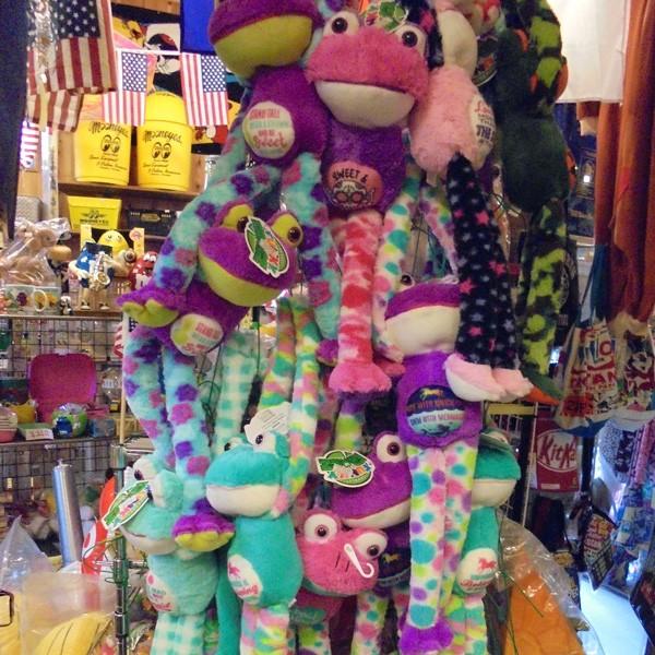 カエル ハンギングぬいぐるみ 青迷彩 マジックテープ付き かえる 蛙 アメリカ雑貨 動物ぬいぐるみ キッズ 子供 玩具 おもちゃ 女児 男児 カラフル 肌触りが良い Buyee Buyee Japanese Proxy Service Buy From Japan Bot Online