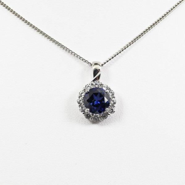 シルバー合成サファイア（Synthetic Sapphire）ペンダントネックレス 