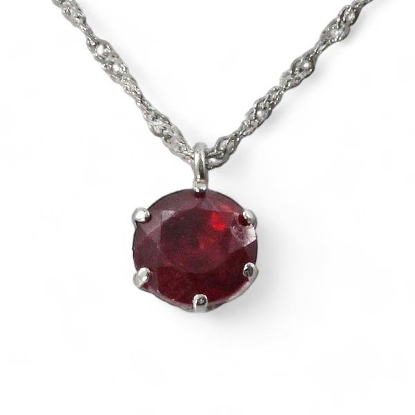 【Ruby】宝石質トリプレットクォーツの枠留めネックレストップ Ptプラチナ枠 ルビー 0.7カラット1粒 ペンダントネックレス 4136