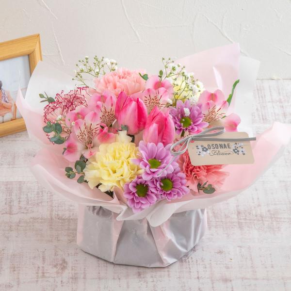 ■お届け2026/2/1 から 2026/2/28まで 3日後以降でご指定可■注文締切2026/02/25　14:00まで【お供え用】「O・SO・NA・E flower」は、日比谷花壇が考える新しいお供えのスタイル。うつりゆく季節に合わせて...